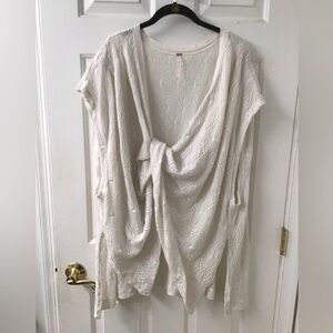 FREE PEOPLE SZ L SHOW OFF TWISTED KNOT TOP SWEATER CRÈME EUC OVERSIZED
